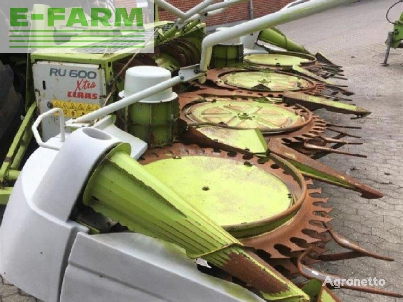 barre de coupe à céréales Claas