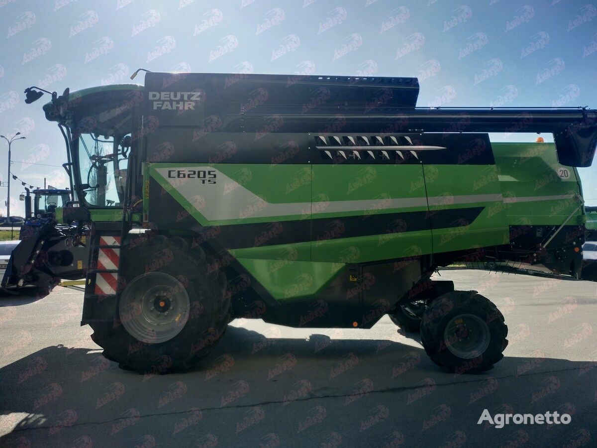 moissonneuse-batteuse Deutz-Fahr S6205TS neuve