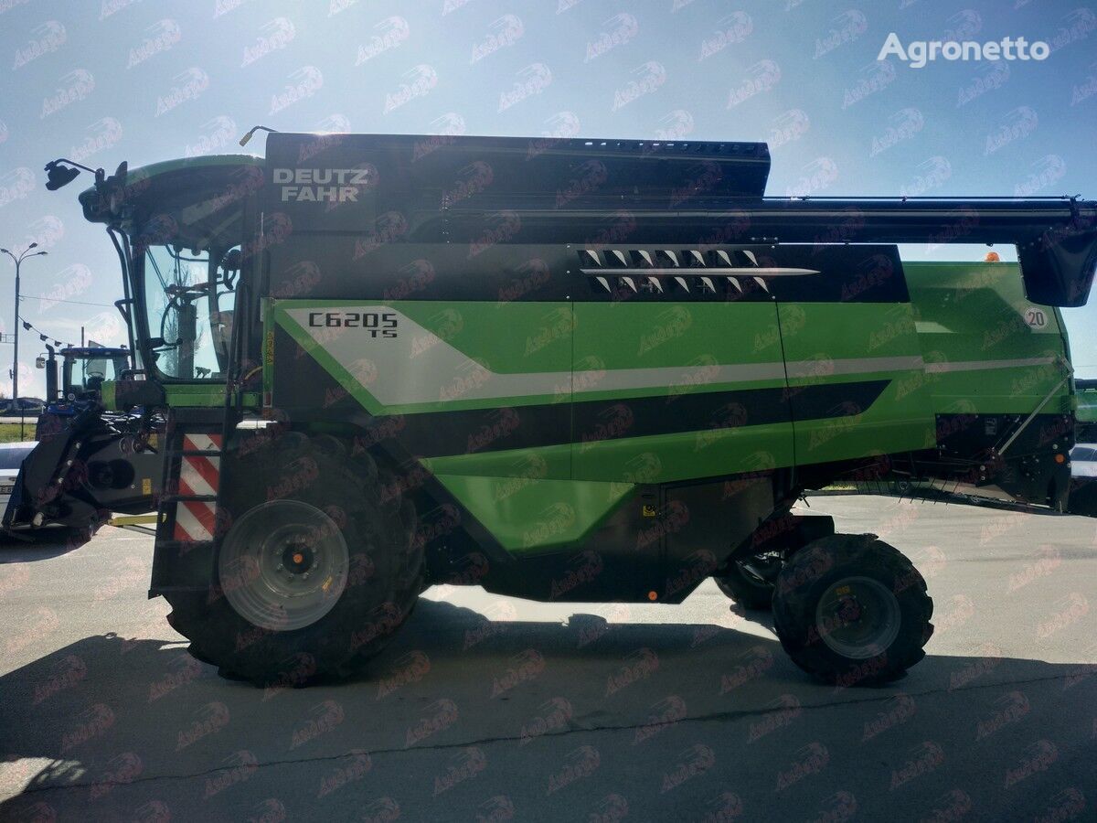 moissonneuse-batteuse Deutz-Fahr S6205TS neuve