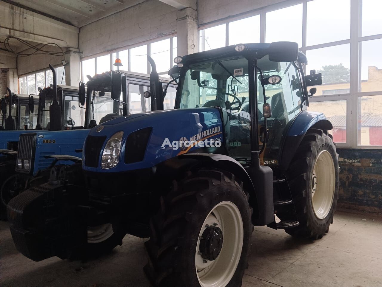 tracteur à roues New Holland T6050 neuf